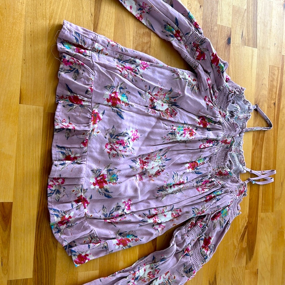 Pretty purple flower shirt for 7-8 year olds! Really cute!!
